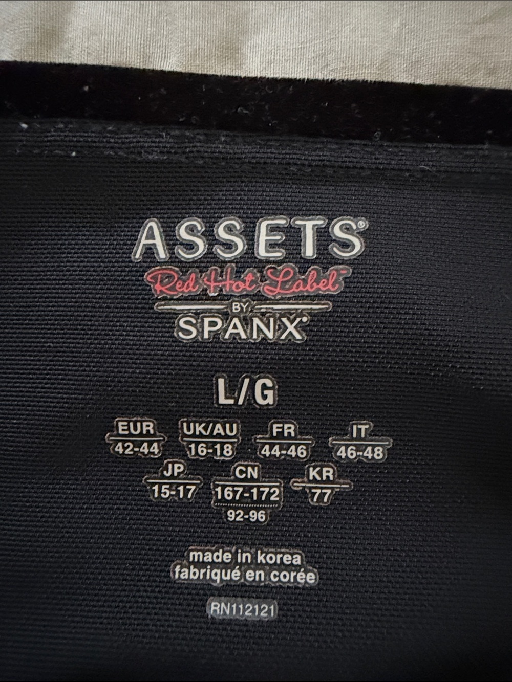 Assets by Spanx Velvet/Velour Shaping Leggings - Picture 5 of 5